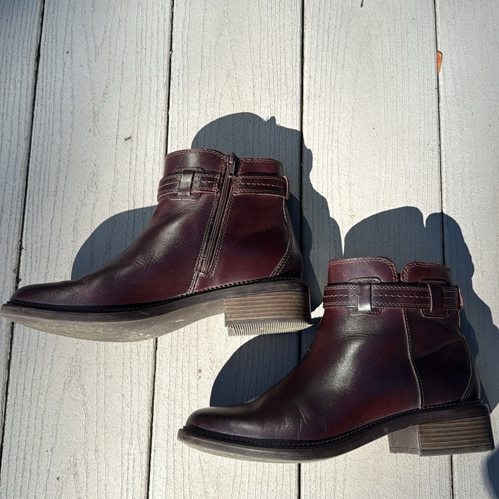 Women’s Clark’s Burgundy Leather Ankle Boots
